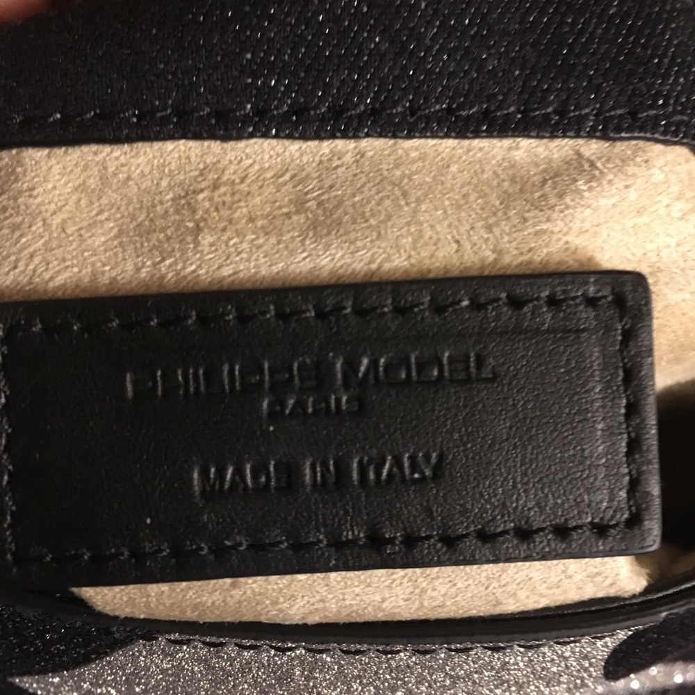 Purse - Picture 3 of 3